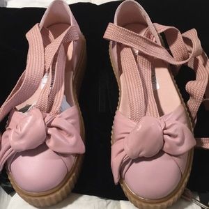 Fenty Bow Creeper Sandal